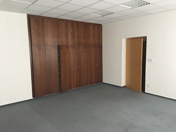 Pronájem kanceláře č.201A  31.8 m2, Zlín - centrum